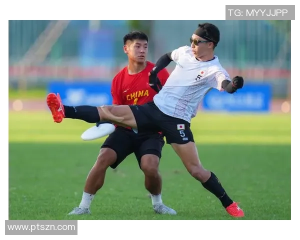 广州飞盘队与杭州飞盘队的精彩对决赛后分析与战术探讨 广州飞盘队与杭州飞盘队的精彩对决赛后分析与战术探讨