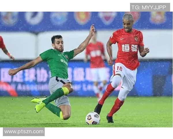 深圳足球队的崛起与挑战：深入分析球队当前状态与未来展望